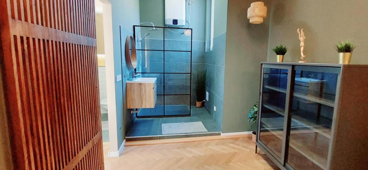 A+ Budapest Downtown Apartments Akacfa Extérieur photo